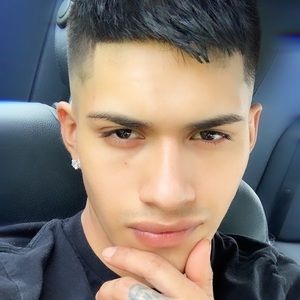 Meet your Posher, Luis